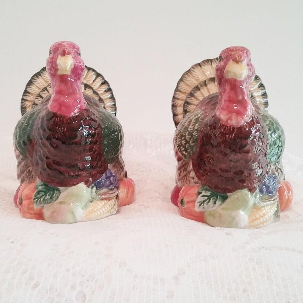 1997 YH salt and pepper